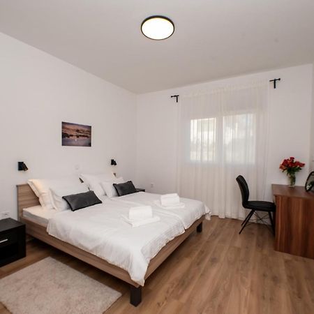 Villa Sportiva Zadar With Private Heated Pool Kültér fotó