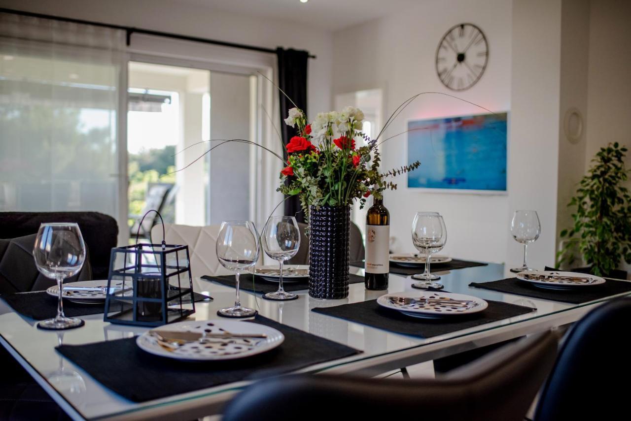 Villa Sportiva Zadar With Private Heated Pool Kültér fotó