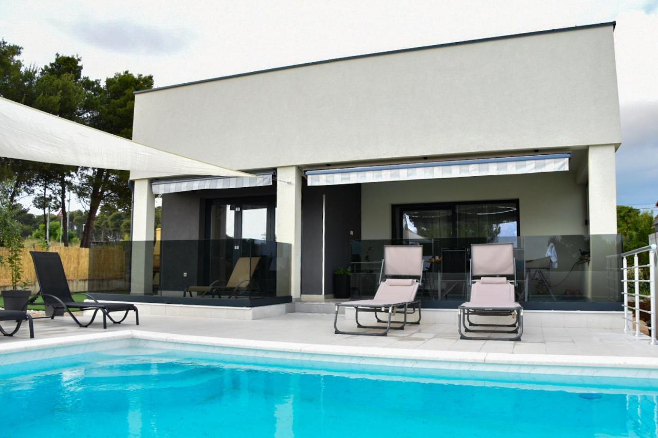 Villa Sportiva Zadar With Private Heated Pool Kültér fotó